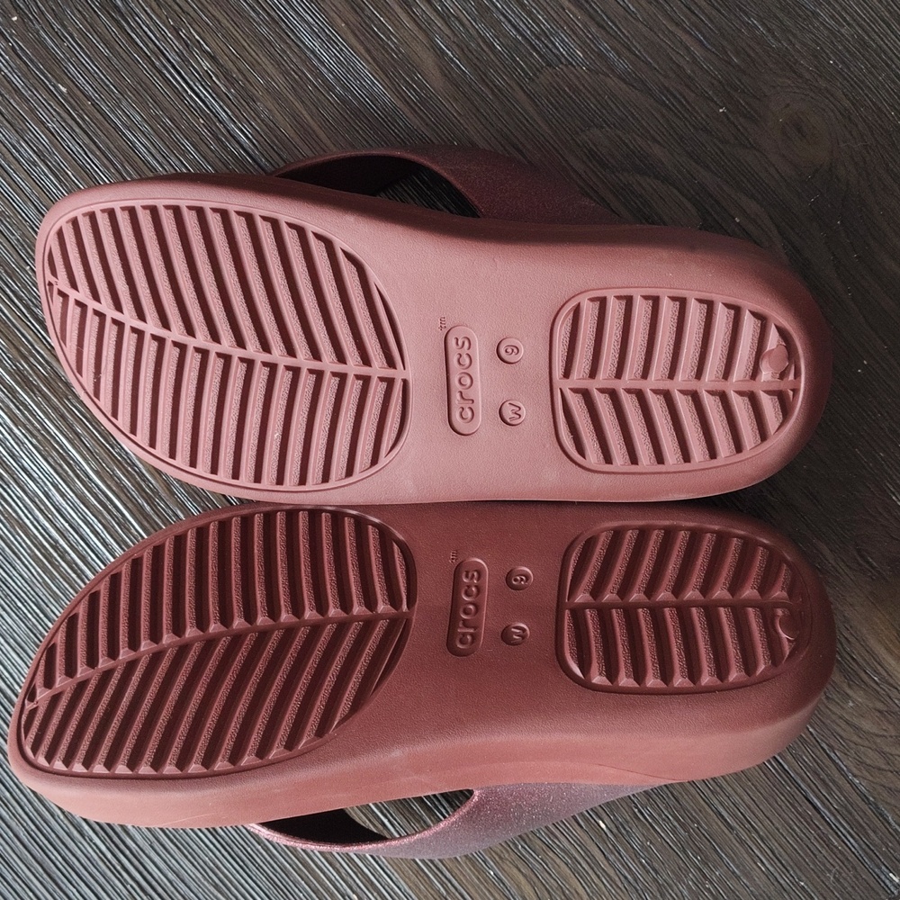 Crocs Women's Getaway Platform Glitter Flip In Dark Clay Size 9 - Picture 12 of 14